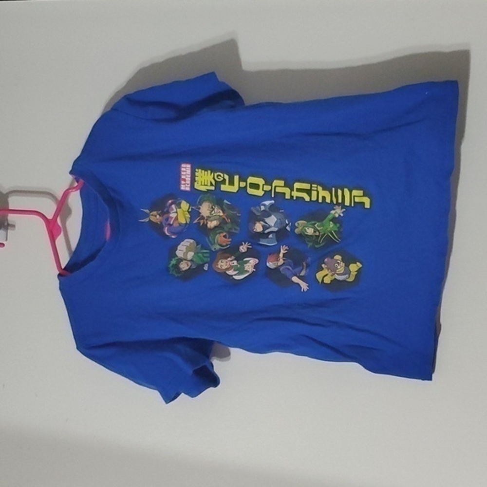 🐻   My Hero Academia Tshirt Size 7